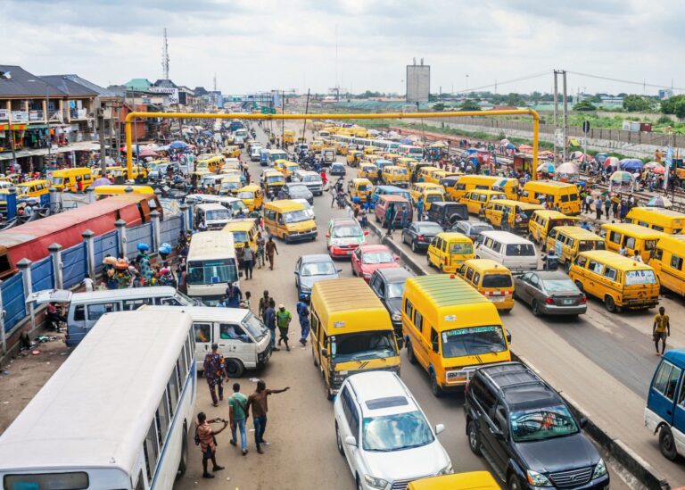 8-MONTH TRAFFIC NIGHTMARE POSTPONED: Lekki-Ajah Road Diversion Delayed